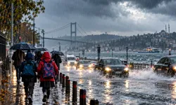 İstanbul'da beklenen yağış nedeniyle bazı eğitim ve sınavlara 2 gün ara verildi