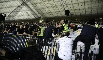 Maribor - Fenerbahçe maçında ortalık karıştı! İşte kavga anı görüntüleri...
