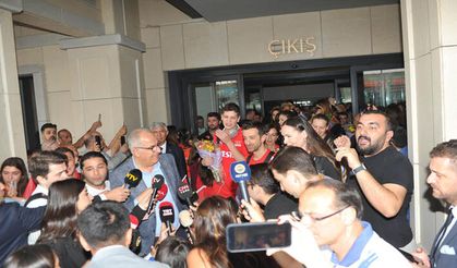 Filenin Sultanları'na davullu zurnalı karşılama