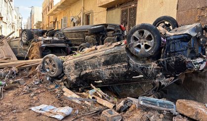 Libya'da Derna'yı sel vurduğu anların görüntüsü ortaya çıktı