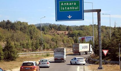 Anadolu Otoyolu’nda Ankara yönü ulaşıma kapandı, yolda uzun kuyruklar oluştu