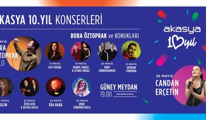 Türk pop müziğinin ünlü isimleri, Akasya’nın 10’uncu yılı için sahnede