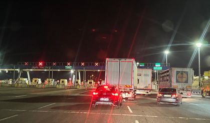 İstanbul trafiğine nefes olan otoyolda, gişe sayısının azaltılması, yoğunluğa sebep oluyor