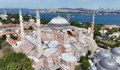 4 yıl önce yeniden ibadete açılan fethin sembolü Ayasofya Camii'ni gelecek nesillere taşıyacak değişimler yapıldı