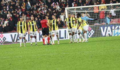 Fenerbahçe, Samsun’dan puan kaybıyla döndü