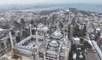 Tarihi yarımada gelinliğini giydi!