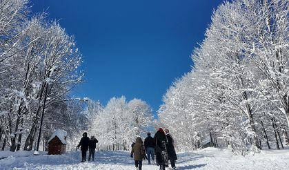 Kartepe ziyaretçi akınına uğradı