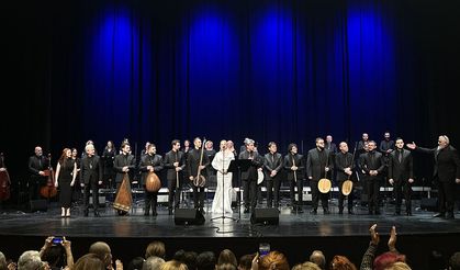 Çiğdem Yarkın AKM'de sahne aldı