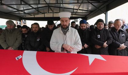 Oyuncu İbrahim Yıldız son yolculuğuna uğurlandı