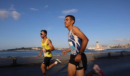 Üsküdar sahilinde koşu heyecanı