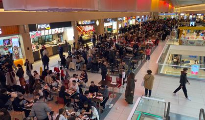 Bayramın adresi AVM'ler oldu