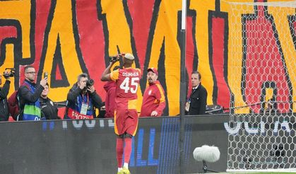 Taraftarın sürprizi Osimhen’i duygulandırdı