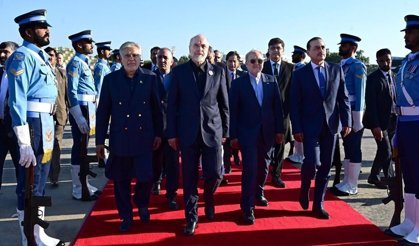 İran heyeti Pakistan’dan ayrıldı