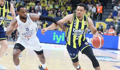 Fenerbahçe seride 2-0 öne geçti