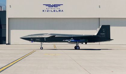 Bayraktar KIZILELMA'dan gövde gösterisi