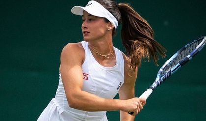Zeynep Sönmez Wimbledon'da ikinci tura yükseldi