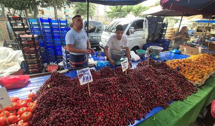 Kiraz fiyatı 300 liradan 70 liraya düştü