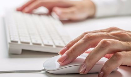 Uzmanı uyardı: "Uzun süre klavye ve mouse ile çalışanlarda görülüyor"