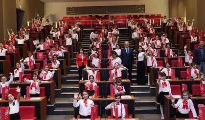 Ümraniye'de öğrencilere teknoloji desteği