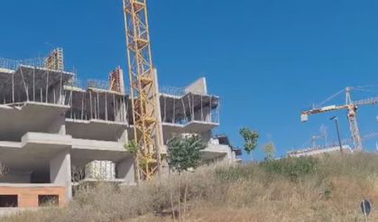 Pendik'te inşaatın 4'üncü katından düşen işçi ağır yaralandı
