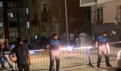 İnşaat sırasında temelinde kayma olan bina mühürlendi