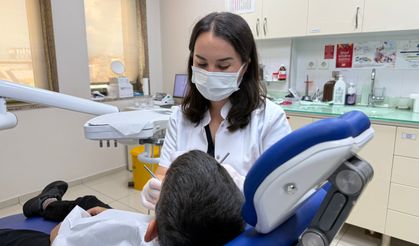 Uzmanlar uyarıyor: "İlk süt dişinden itibaren fırçalama başlamalı"