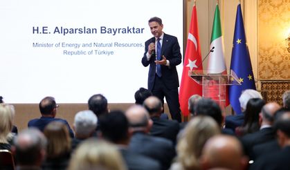 Bakan Bayraktar: "Türkiye 2053 yılında karbon nötr bir ekonomi olacak"