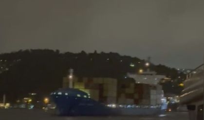 İstanbul Boğazı'nda sürüklenen gemi kurtarıldı