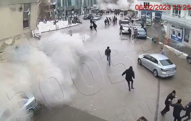 Kahramanmaraş'ta yaşanan deprem anına dair yeni görüntüler ortaya çıktı