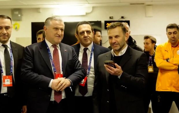 Cumhurbaşkanı Erdoğan’dan Galatasaray’a tebrik telefonu