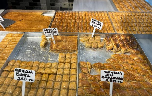 Esenyurt’ta sağlıksız üretim yapan işletme mühürlendi