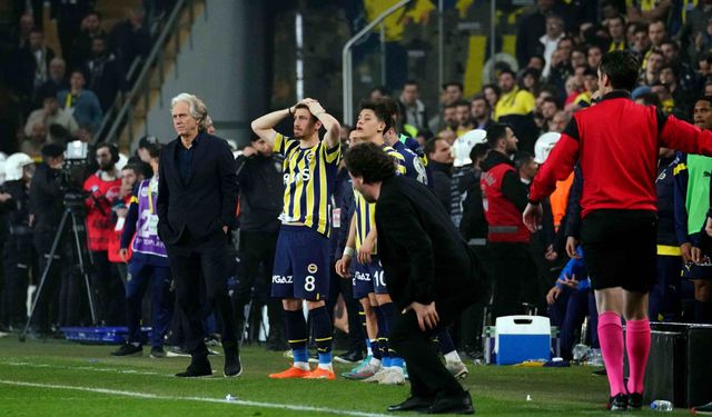 Günün spor manşetleri: Fenerbahçe büyük fırsatı kaçırdı!