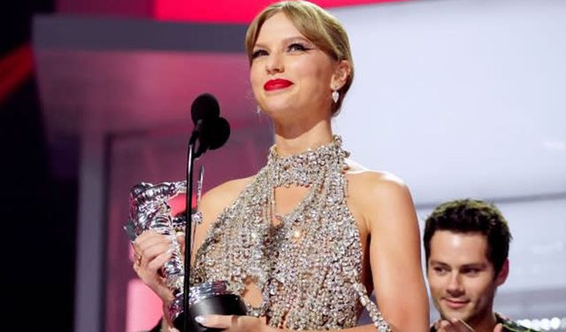 Taylor Swift'in hayatı ve şarkıları üniversite ders olacak