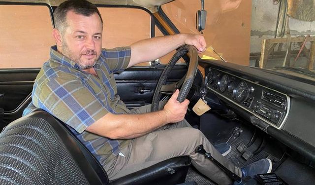 53 yıllık otomobil ilk sahibinden satın aldı, görünce gözlerine inanamadı!