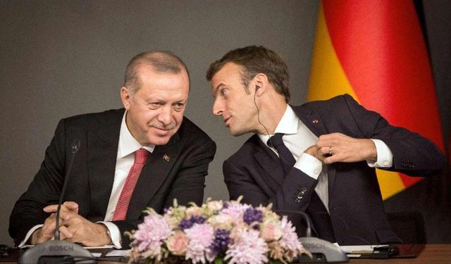 Erdoğan ile Macron arasında G20'de gülümseten 'Türkiye'ye gelme' diyaloğu görüntüsü 