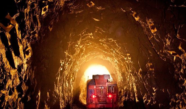 Kazakistan'daki madende patlama: 16 madenci hayatını kaybetti, 31'i hala aranıyor...
