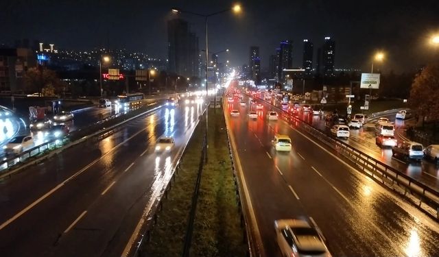 İstanbul'un Anadolu Yakası’nda sağanak yağış