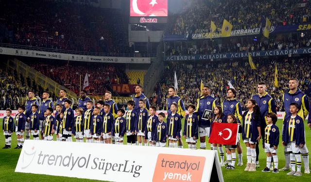 Fenerbahçe’de hedef çifte kupa