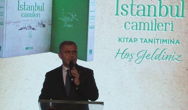 'İstanbul Camileri' kitabı Üsküdar'da tanıtıldı