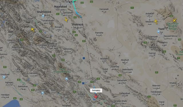 THY'nin İran'da kalan Boeing 737 MAX 9 uçakları ülkeden ayrıldı