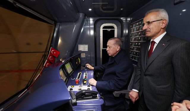 Cumhurbaşkanı Erdoğan: "İstanbul'da raylı sistem ağlarını 348 kilometreye çıkarıyoruz"