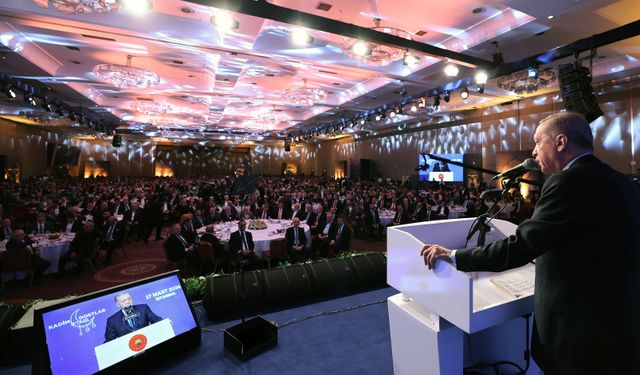Cumhurbaşkanı Recep Tayyip Erdoğan, Bakırköy’de düzenlenen "Kadim Dostlar İftar Programı"nda konuştu