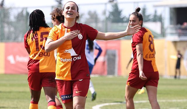 Galatasaray son nefeste güldü