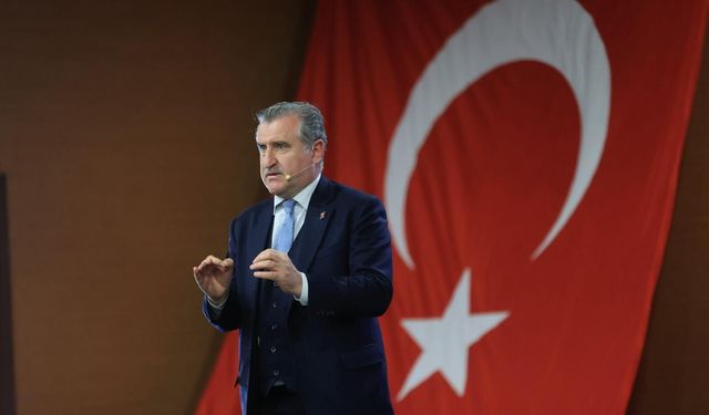 Bakan Bak'tan Ergin Ataman'a destek