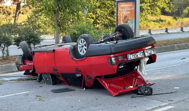 Sarıyer'de alkollü sürücü takla attı, hasar gören aracına bakarak ağladı