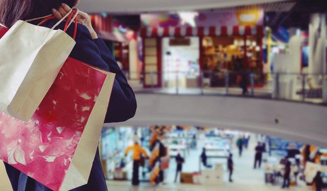 Gereksiz alışveriş, geçici olarak iyi hissetmek için yapılıyor