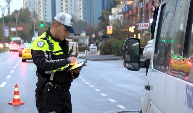 Ataşehir'de ara tatilin ardından okul servislerine denetim