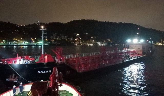 İstanbul Boğazı çift yönlü olarak gemi trafiğine kapatıldı