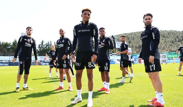 Beşiktaş kondisyon ve taktik çalıştı