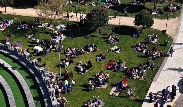 Depremin ardından vatandaşlar Pendik Korusu’na akın etti